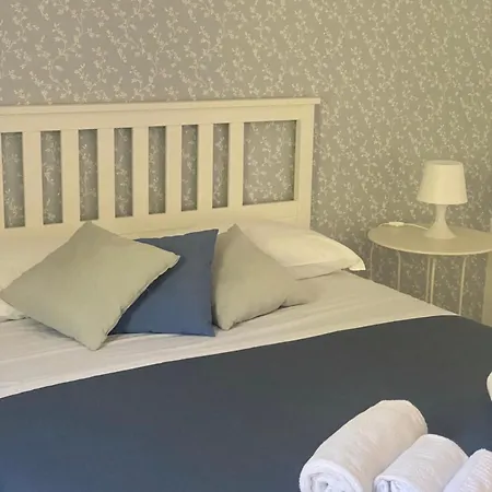 Guest house Domus Albert Senior *